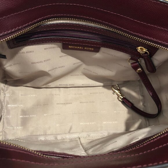 Michael Kors Selma Medium Saffiano Leather Merlot/Wine Satchel Crosbody Handbag - Picture 13 of 16